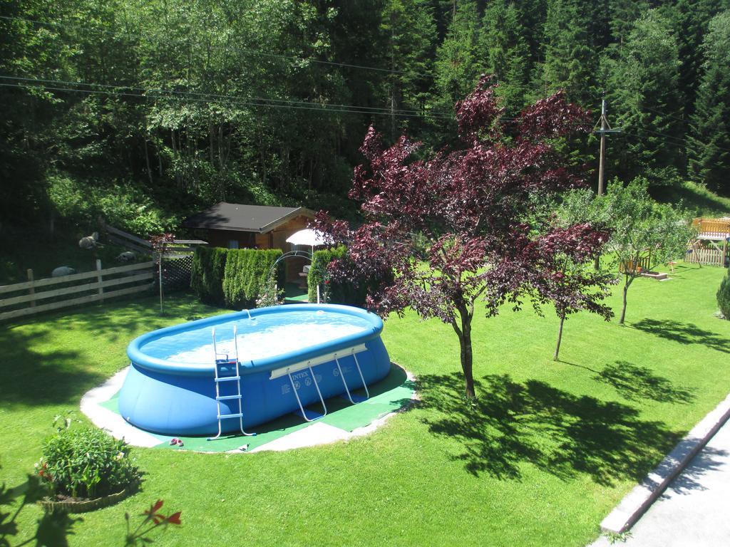 Ferienhaus Schwarzenbacher Lungötz エクステリア 写真